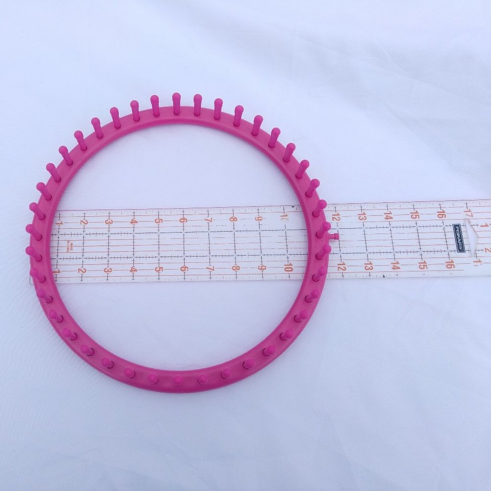 Round Knitting Loom 11 1/2" pink Craft Make Offer